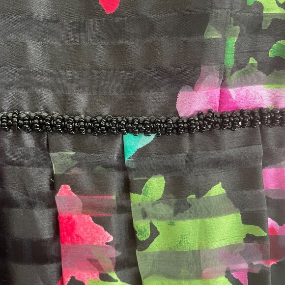 Women's Tahari Shawn Illusion Floral Embroidered Fit & Flare Dress | Size 4 - Picture 5 of 7